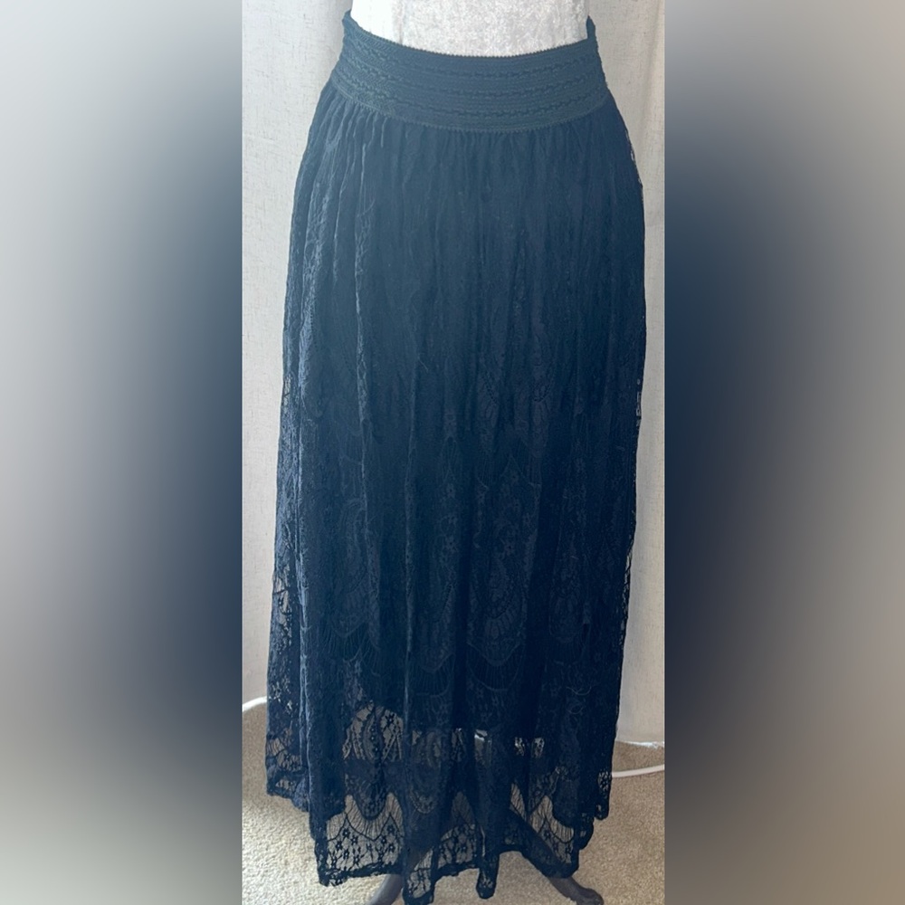 Me 2 Magic Elegant Black Lace Skirt